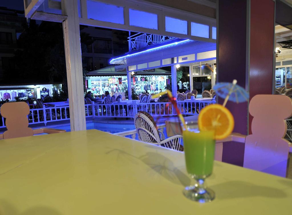 Sun Kiss Hotel Side Bagian luar foto